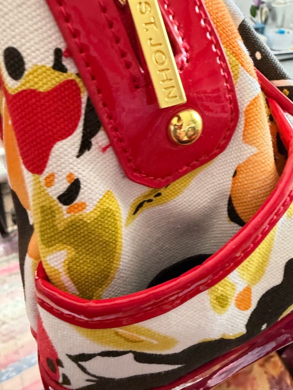 St. John Red Floral Shoulder Bag with Dust Bag New $250 - Picture 3 of 12